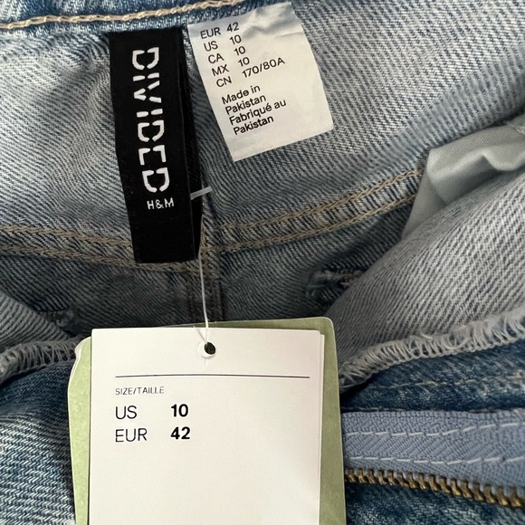 H&M light wash maxi denim skirt - Picture 3 of 3